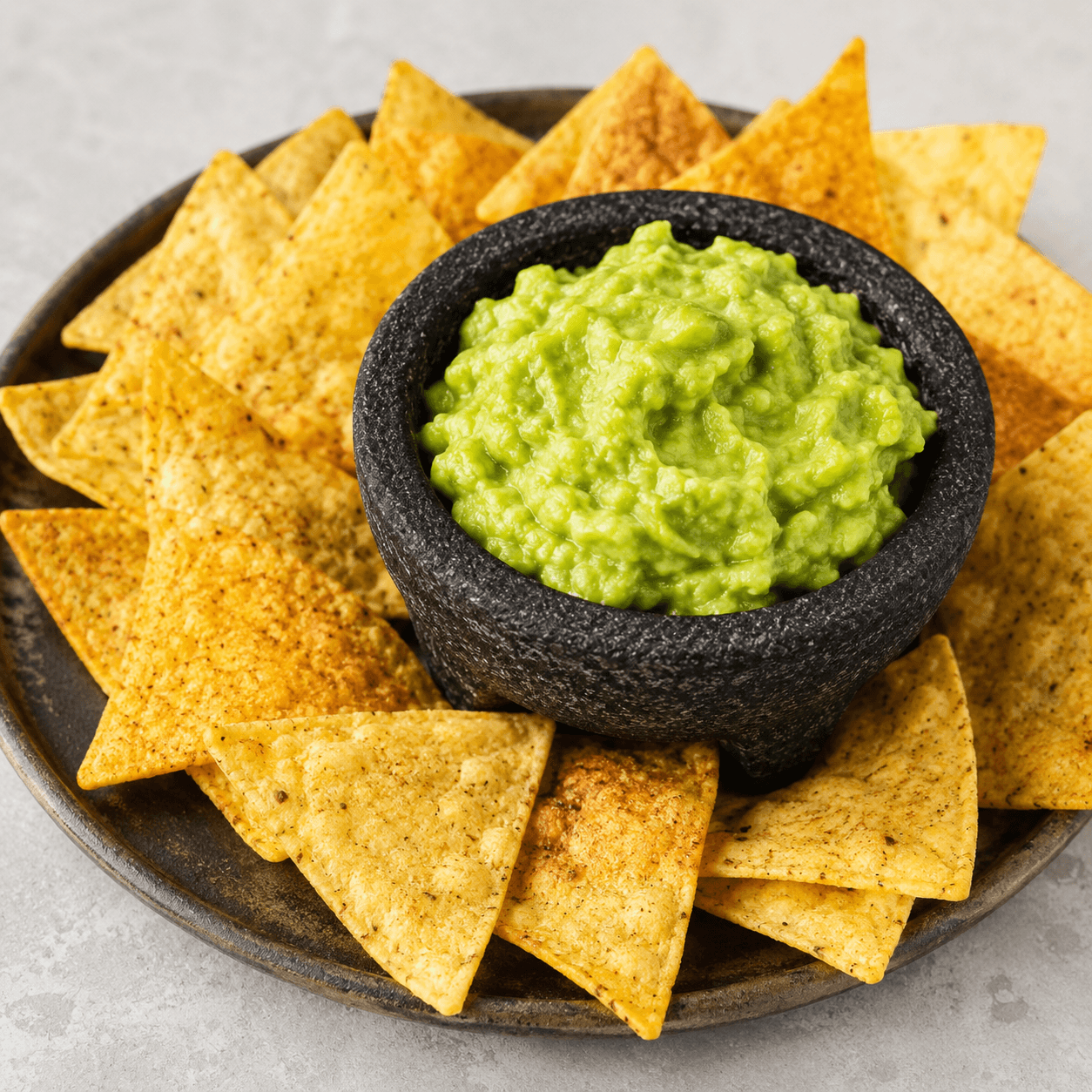 Guacamole & nachos